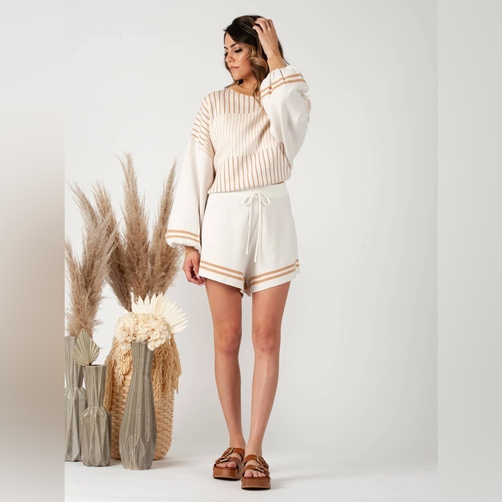 NWT Lucca HYGEA STRIPE SWEATER SHORTS BEIGE Neutral sz Medium